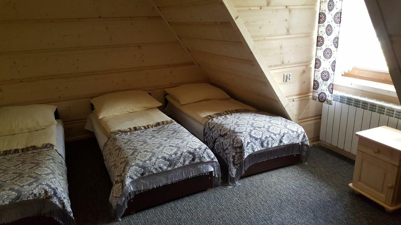 Goscinne Pod Limbami Homestay *